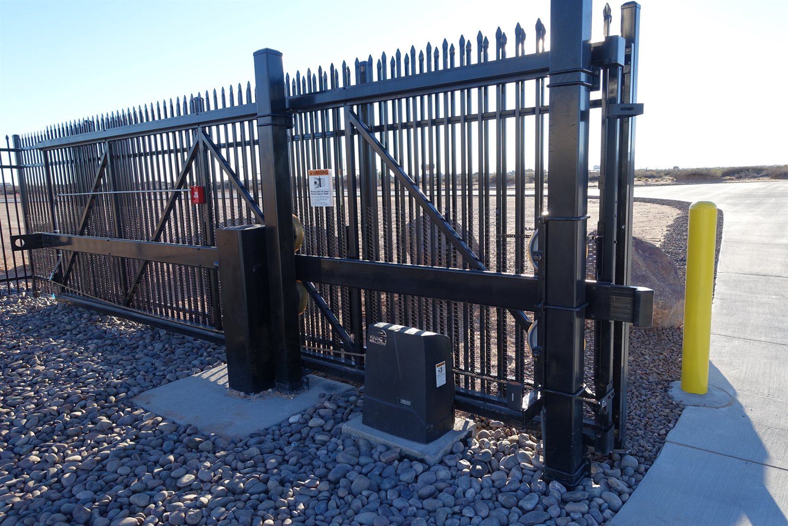 Tucson commercial fence installation